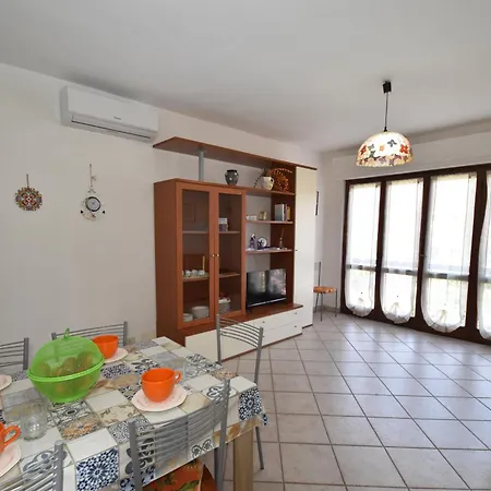 Appartamento Margherita - Zona Mare Con Clima E Posti Auto