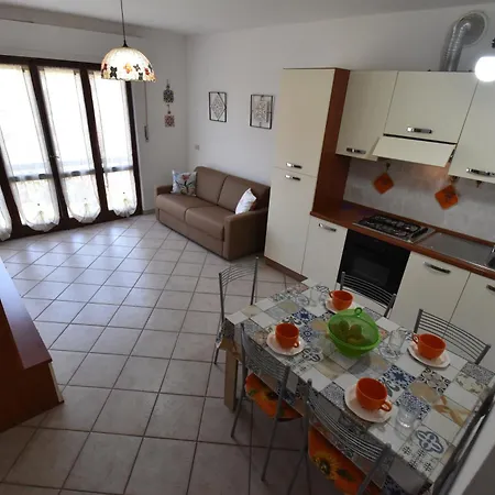 Appartamento Margherita - Zona Mare Con Clima E Posti Auto Marina di Campo