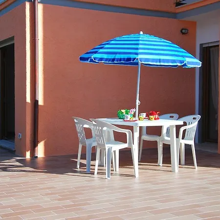 Апартаменты Margherita - Zona Mare Con Clima E Posti Auto *