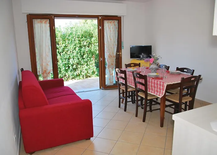 Margherita - Zona Mare Con Clima E Posti Auto Marina di Campo