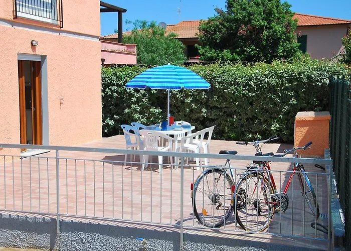 Margherita - Zona Mare Con Clima E Posti Auto Marina di Campo